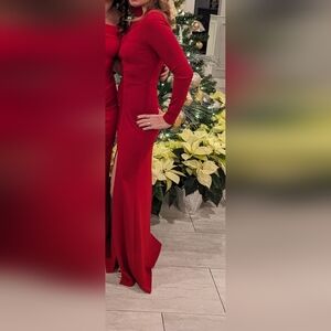 Red Lulu's Gown XS worn once!